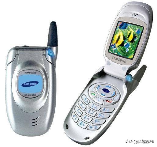 曾经最潮的功能手机,20几年前就买到了4000元,你还记得哪一款?