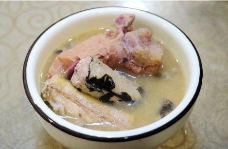 做菜做咸了什么原因,汤做咸了怎么弄