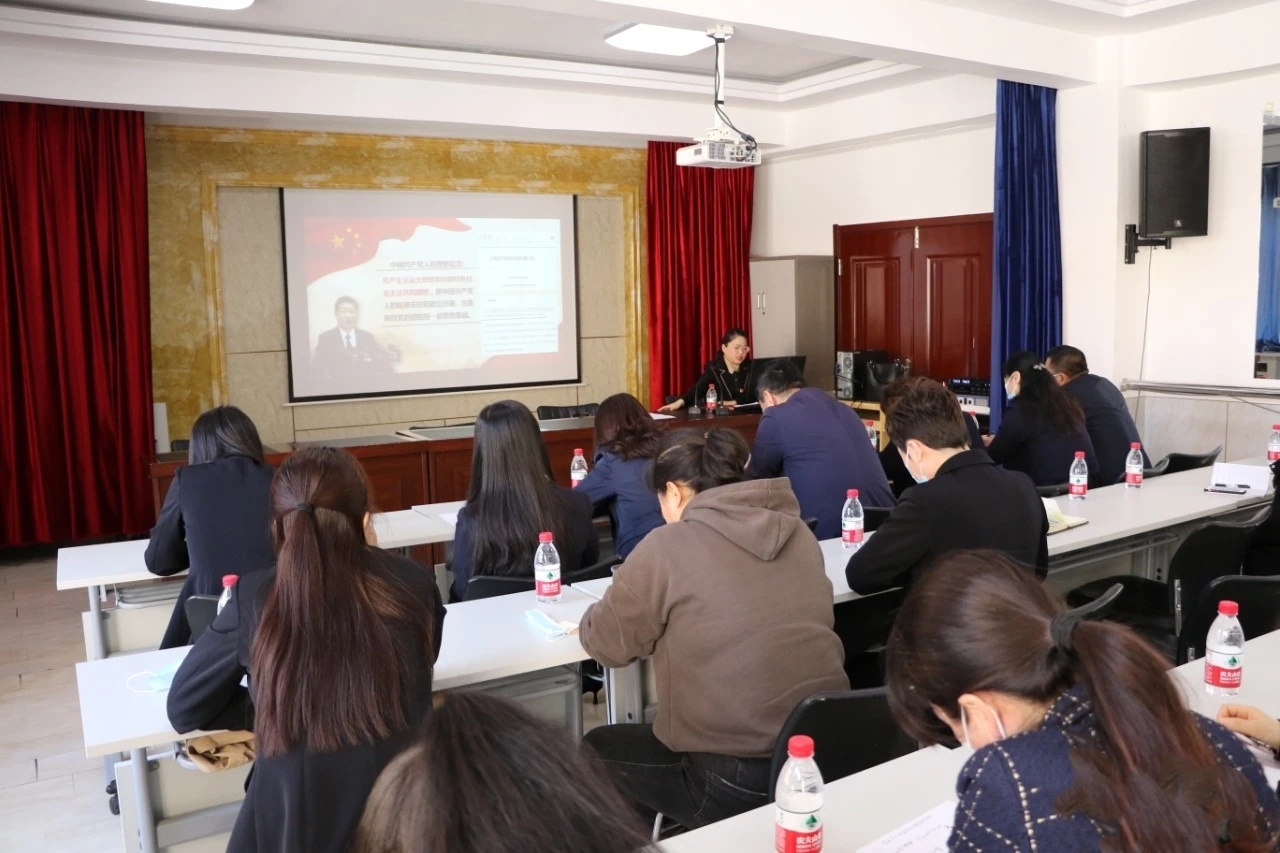 在学校当教师好吗,在党校工作干什么的