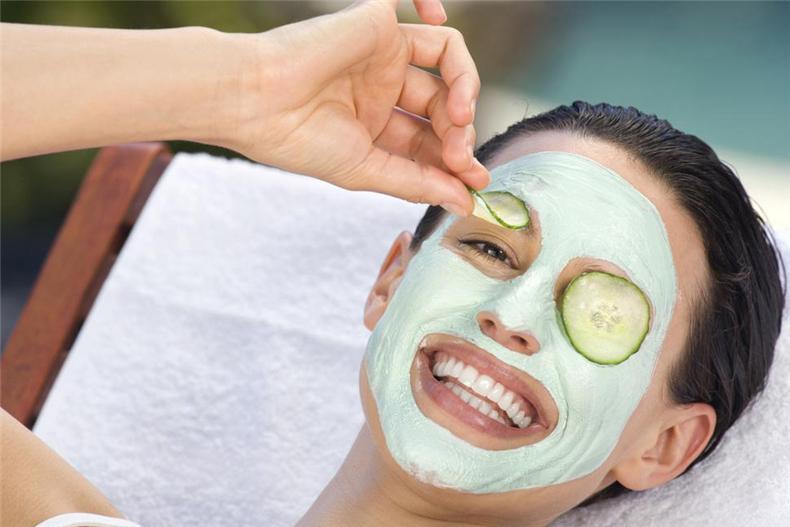 想要美白抗老如何选产品,护肤干货4招教你挑选一款好面膜
