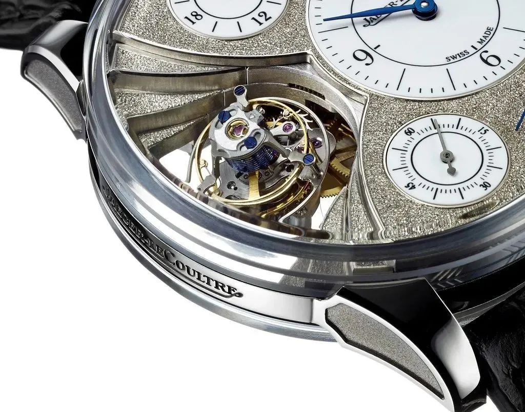 RR·TRENDS｜始于颜值陷于内涵