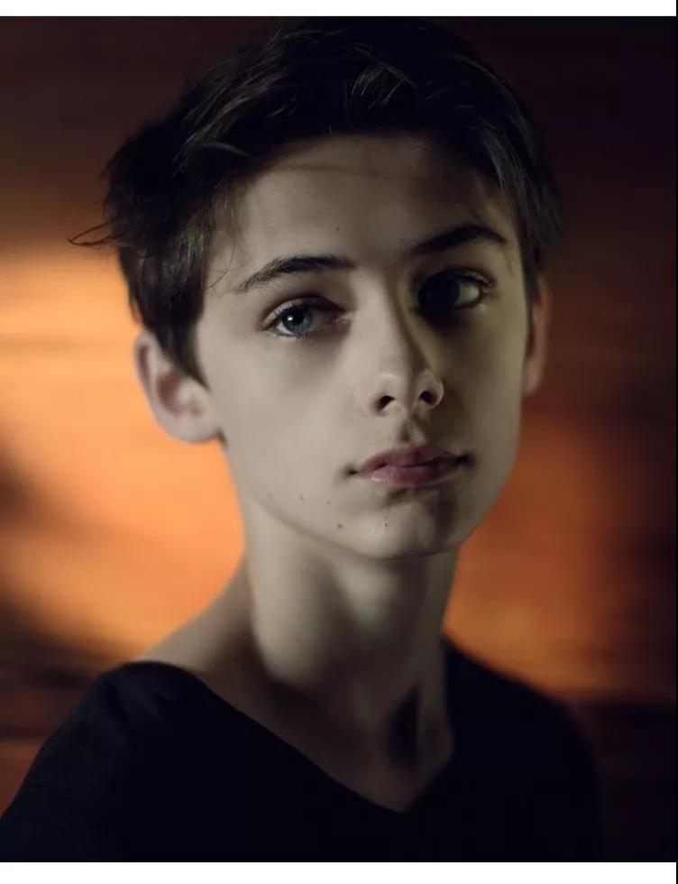 被誉为世界第一帅的男孩,被日媒评为世界第一帅的美少年