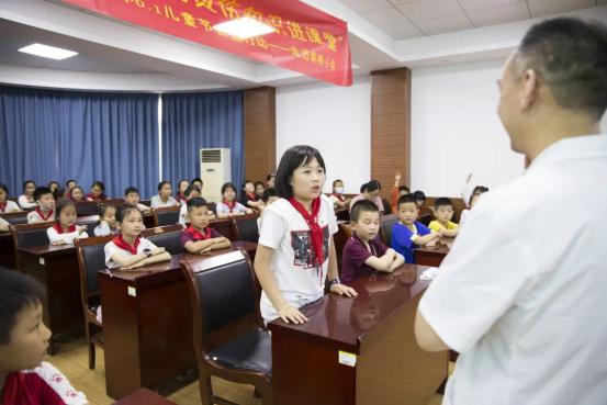 关爱烧烫伤儿童公益活动,公益行动烧伤知识进课堂