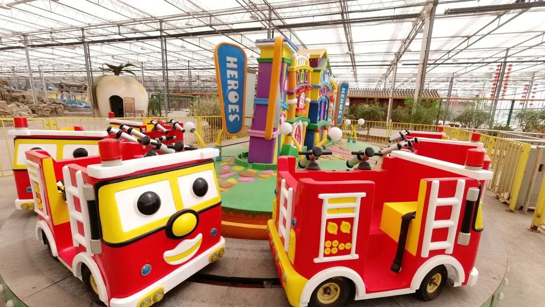 原价894元限量特惠298！木屋大床房*1＋千朝水世界门票*2...