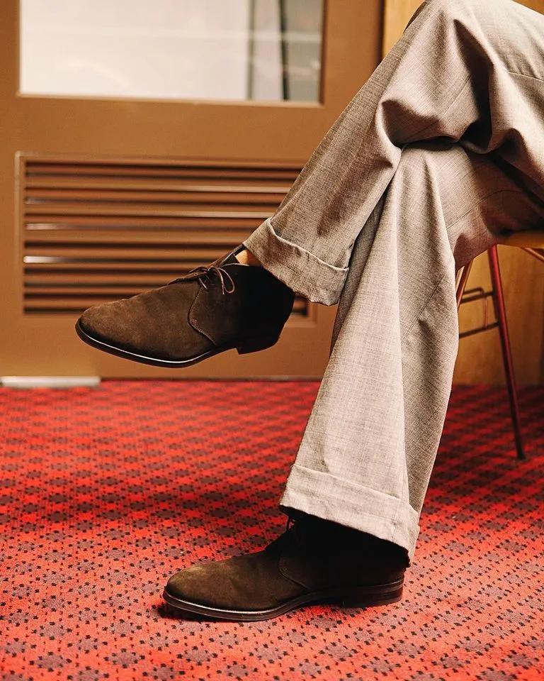 在秋冬季初尝绅士靴?认准这两款,正闲场景轻松包办
