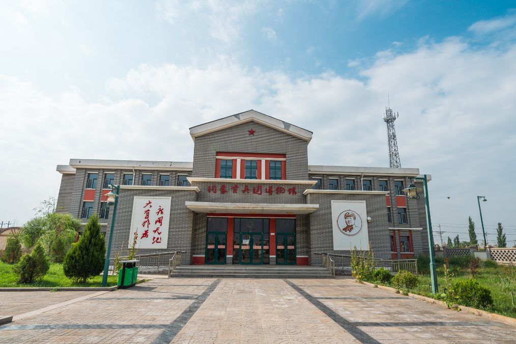 她是滔滔千里黄河的宠儿,阴山之下、河套之上的掌上明珠