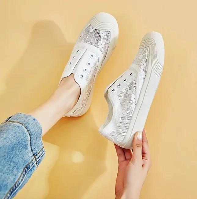 蕾丝小雏菊懒人鞋，穿上比高跟鞋还好看