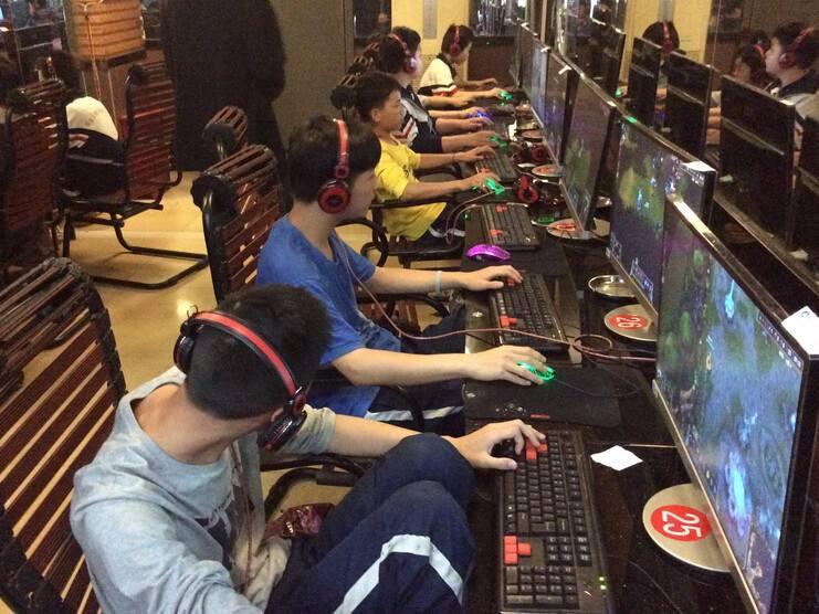 电击疗法中国,电击治疗网瘾的发明者