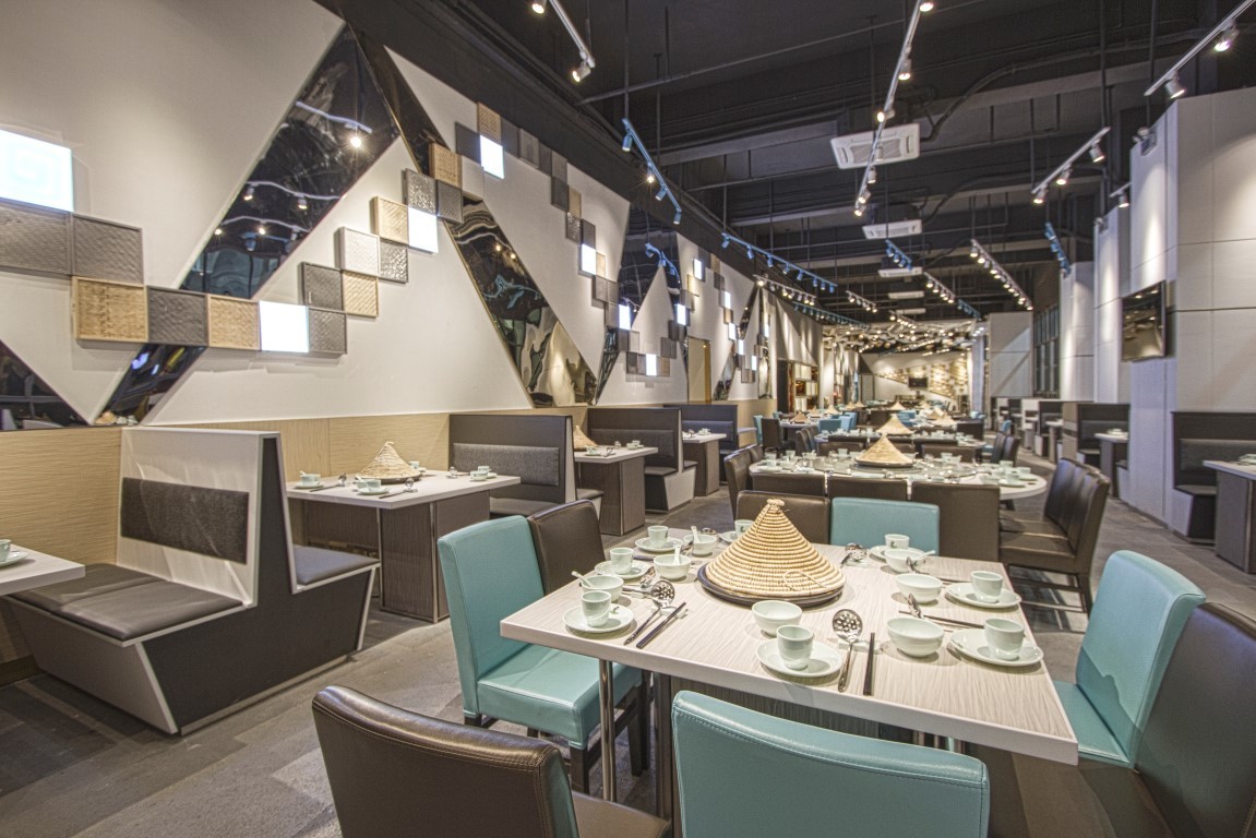 福建泉州磁灶餐厅,迎客春蒸汽海鲜石锅