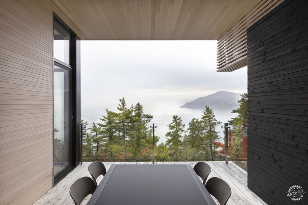 建在悬崖上的两层房子图片,悬挂在悬崖的小屋