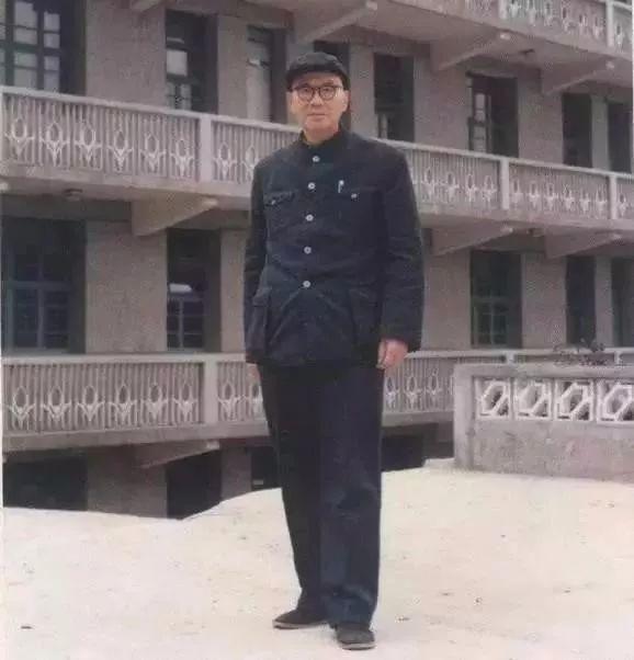 华为教父任正非,任正非从慈父到严父