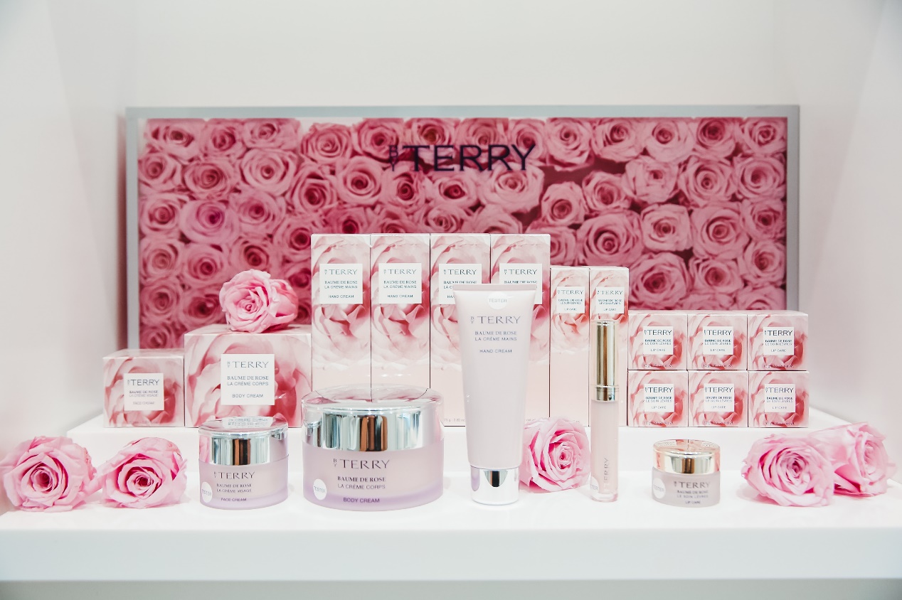 space涓囪薄鍩庢棗鑸板簵,spacenk鐧捐揣