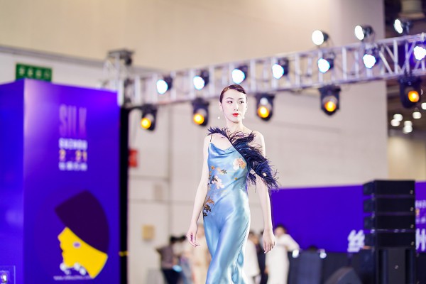 专访桑罗品牌设计师陈总：用古典手法打造现代中式美学