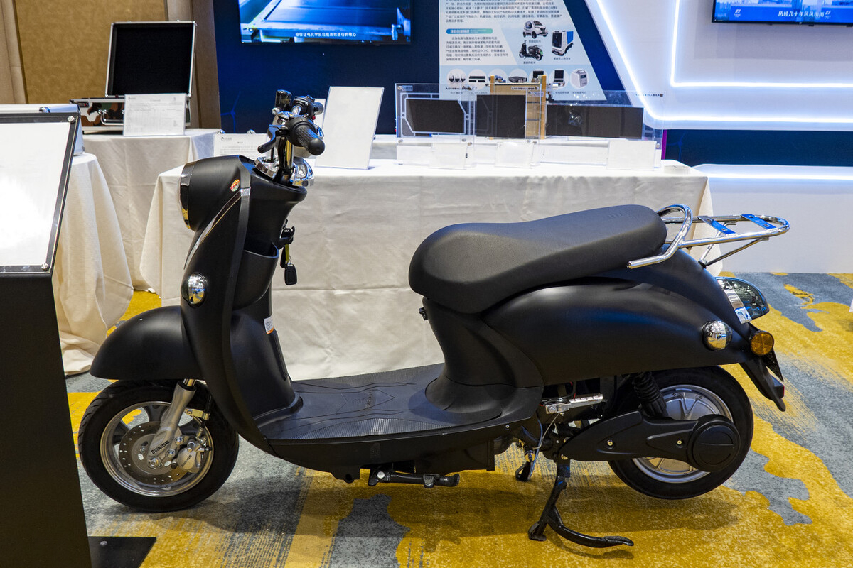 电动车电池如何辨别是否合适,怎么判断电动车电池是否是原装的