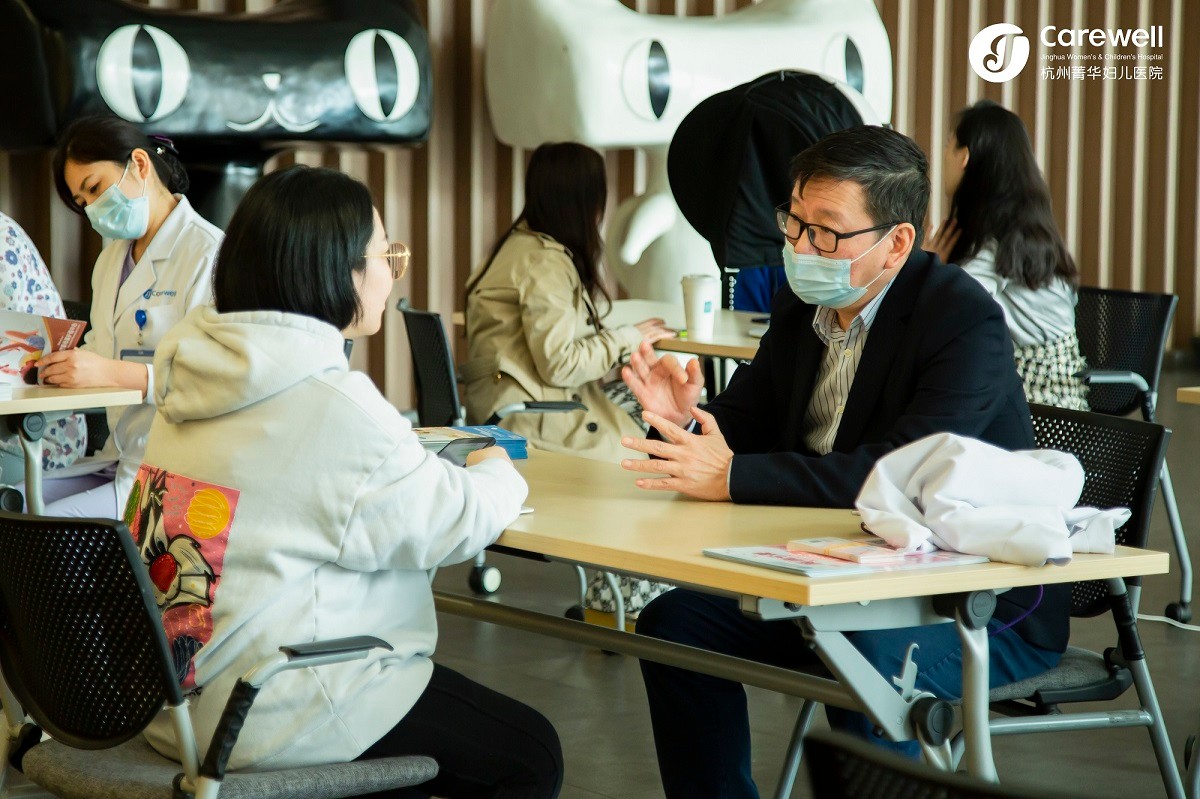 杭州妇幼保健院钱江院区义诊,呵护女性健康爱心义诊进社区