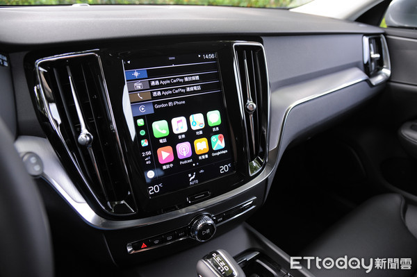 沃尔沃旅行车试驾v60,沃尔沃v60旅行车试驾