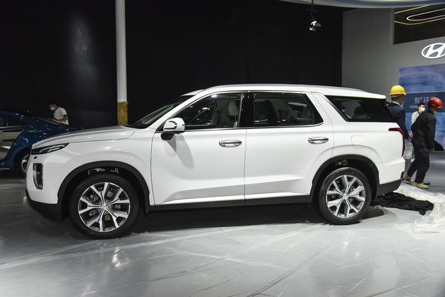 2021上海车展v60,现代帕里斯帝2021款北京车展