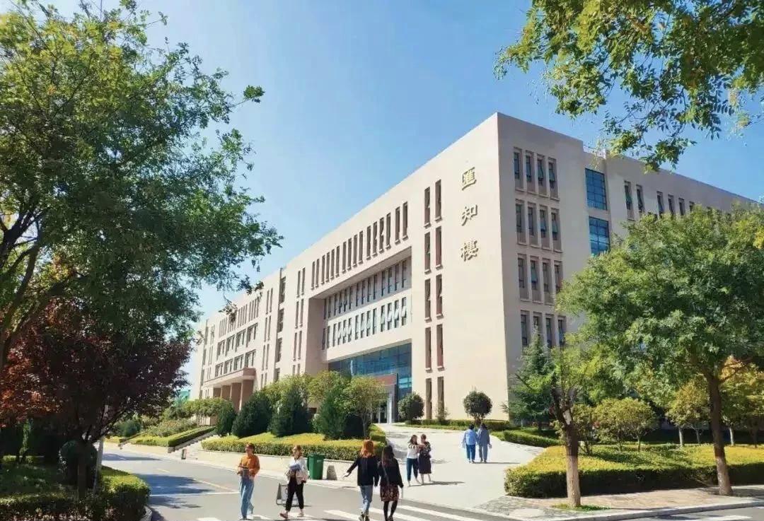 西安培华学院民办大学,西安培华学院最有名的学生