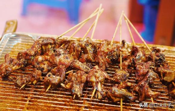 大连特色美食烤肉海鲜,大连鲅鱼水饺去哪吃