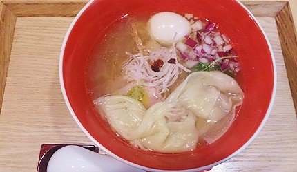 日本东京巢鸭商店街,东京巢鸭街区老照片