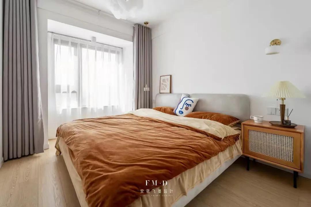 奶油原木风房间高级感配色,以原木为基调的奶油色日式温暖家