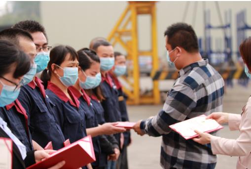 热烈祝贺集团年会圆满成功,热烈庆祝公司新品发布会圆满成功