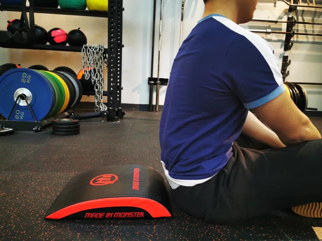 仰卧起坐腰痛怎么办,男性做仰卧起坐腰酸痛什么情况