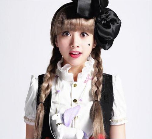 鬼鬼吴映洁明星大侦探编发,吴映洁同款扣环编发