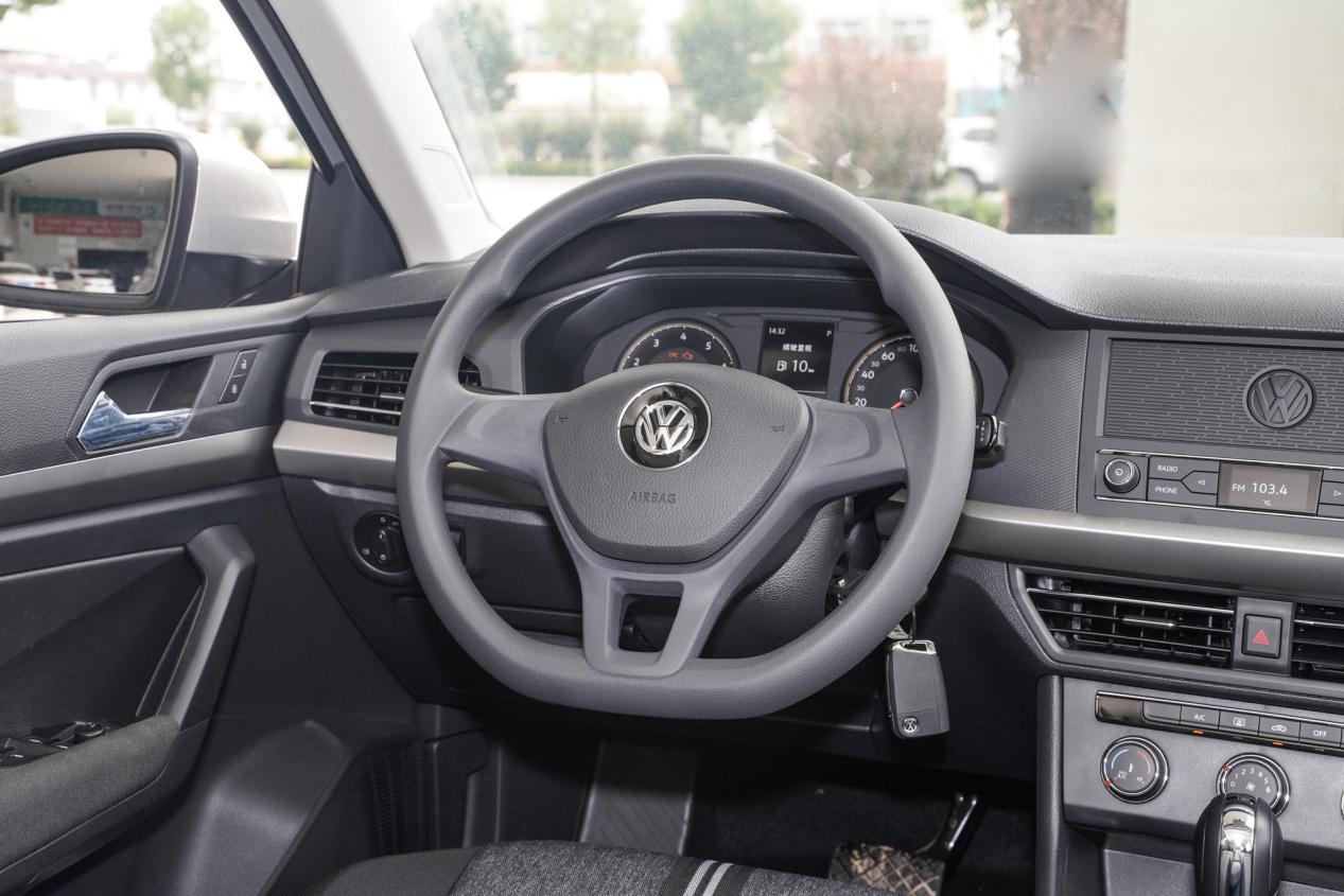 6.99万朗逸什么配置,6.99万朗逸1.5l