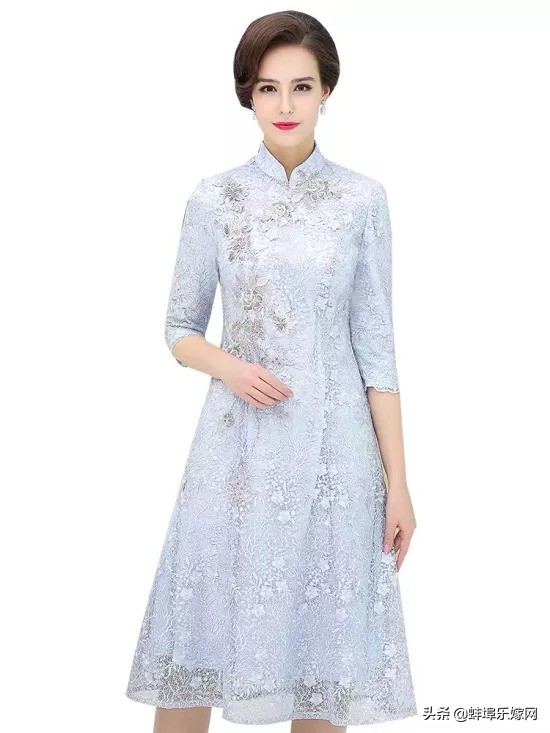 婚礼妈妈礼服挑选攻略,婚礼妈妈怎么穿衣服合适