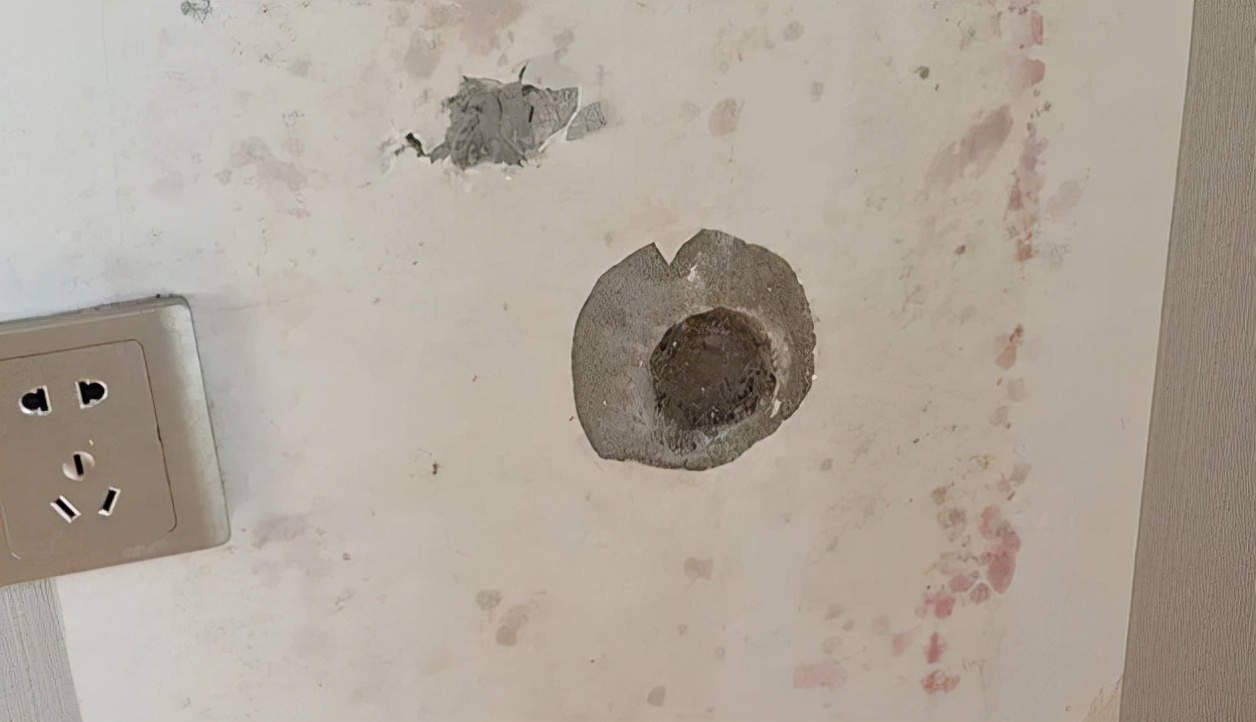 万科北京一楼盘被指精装变“惊装”曾因精装房漏水被315点名