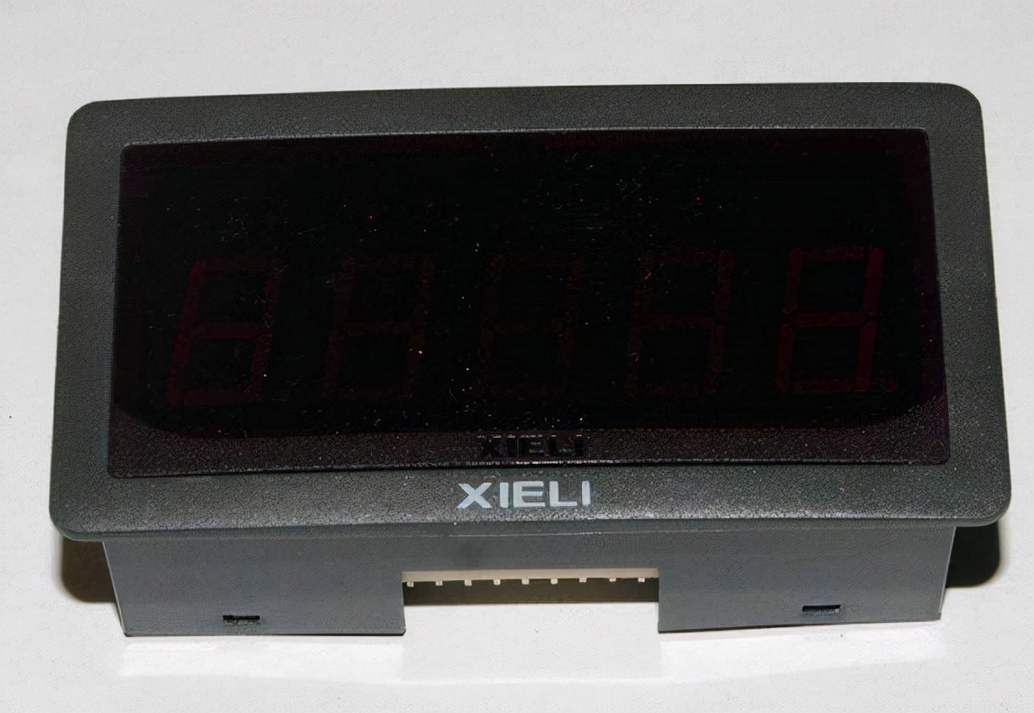 12元淘的频率计（XIELI数字面板表）