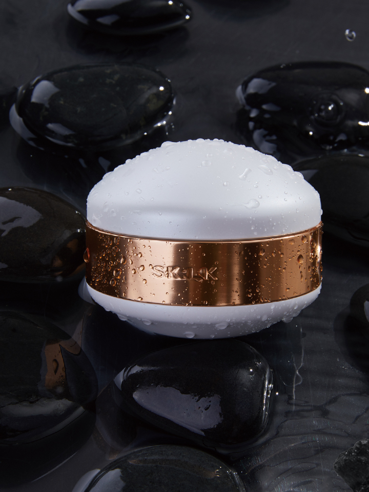 坚持用面霜会变白吗,坚持使用面霜出油会变少吗