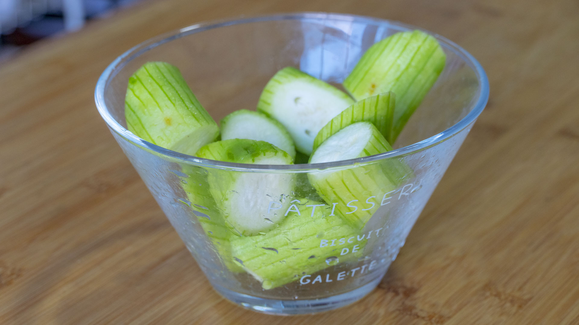 父亲节买东西送什么礼物最好,父亲节送什么不要钱的礼物最好