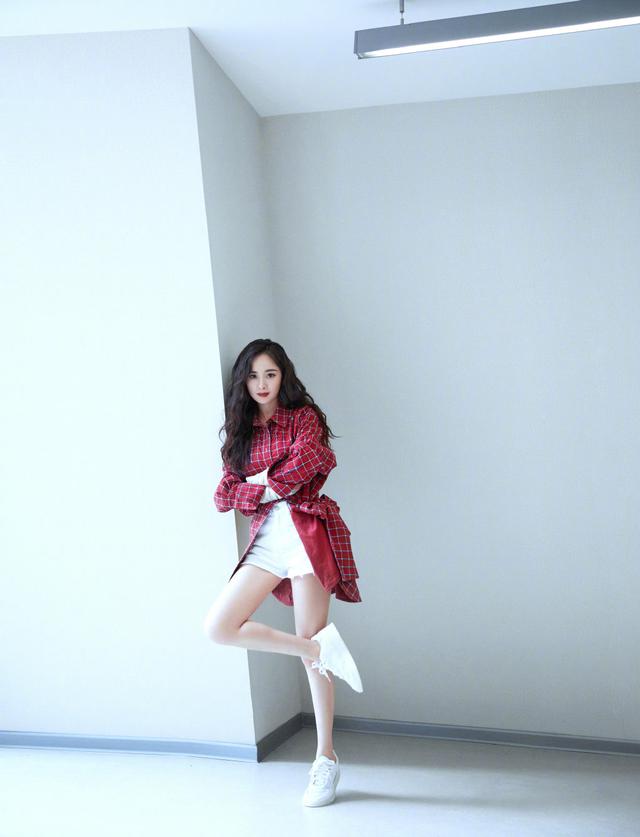 今年流行的服装穿搭,高级走心的服装穿搭