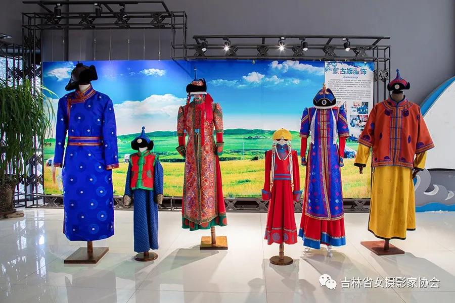 蒙古族服饰第四批非物质文化遗产,蒙古服饰非遗现状