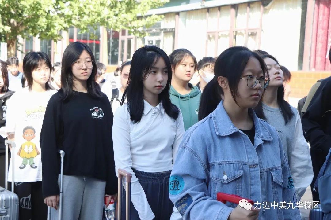 瓒呯噧鏂扮敓鍐涜,楂樹竴鏂扮敓鍐涜瓒呯噧