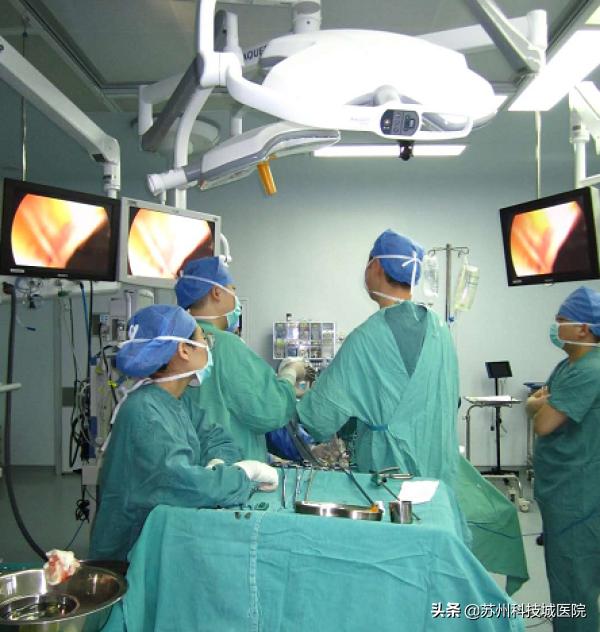 拯救老烟枪！苏州科技城医院单孔下成功切除中央型肿瘤
