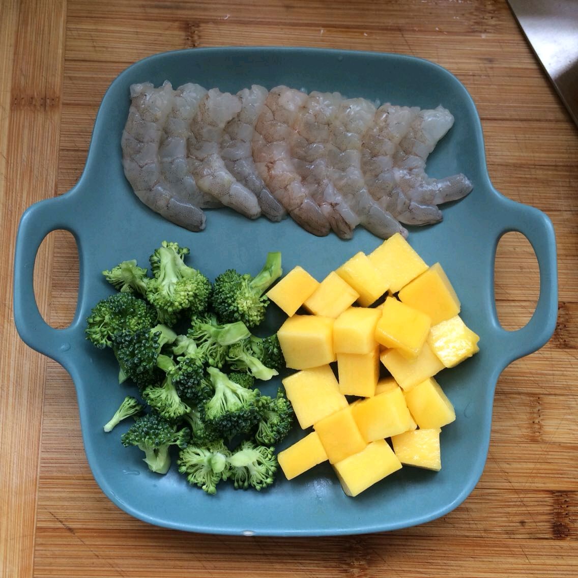 芒果炒虾仁和火龙果虾仁,芒果炒虾仁沙拉