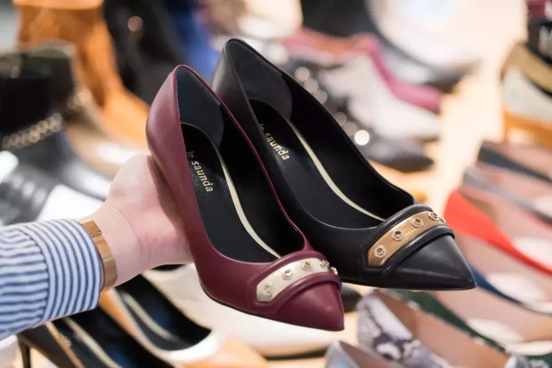 莱尔斯丹男鞋休闲鞋,莱尔斯丹女士包包