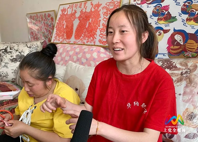 变废为宝!上*党**区王彩琴用一把剪刀化平凡为艺术