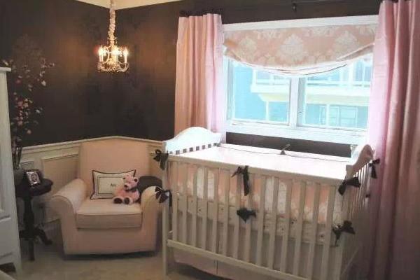 宝宝睡眠小方法,新生婴儿睡眠浅一放下就醒