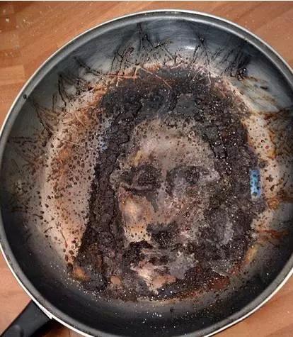 把衣服熨皱了怎么办,怎么让皱厚的衣服快速变平整