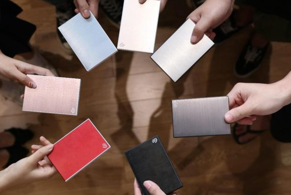 希捷硬盘新睿翼,希捷新睿铭系列移动硬盘