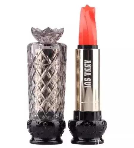 燕麦色大衣好看还是黑色大衣好看,燕麦色大衣配什么色高领打底好看