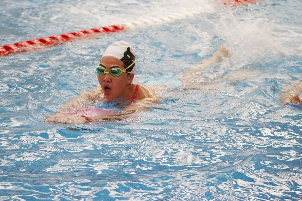 新泳衣怎么洗才正确,正确洗泳衣的方法