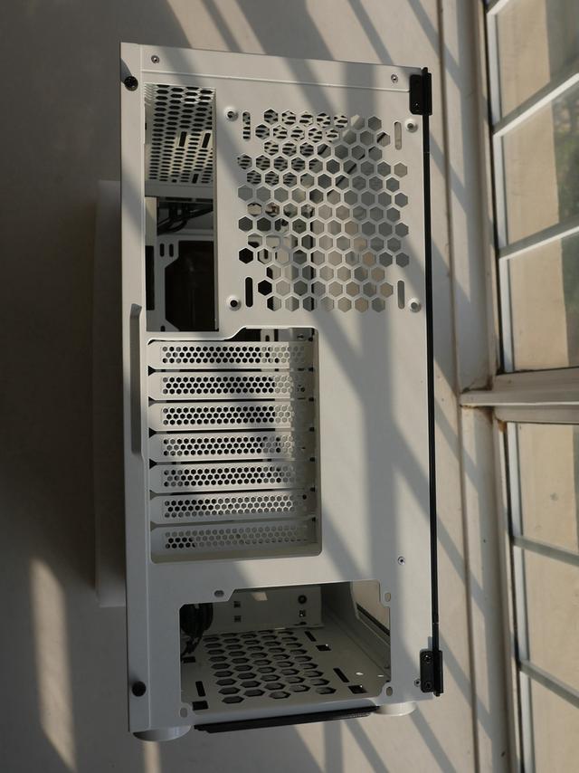 最长的电脑机箱,tth3机箱装机教程