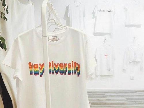 看日本老店的另类救赎！实体店还能这样玩？！