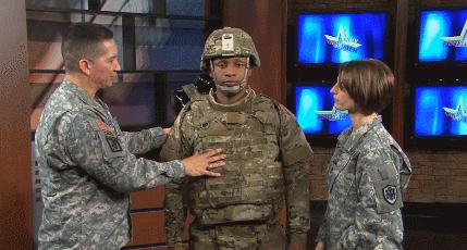 解放军购买140万套防弹衣,解放军两年内配发防弹衣