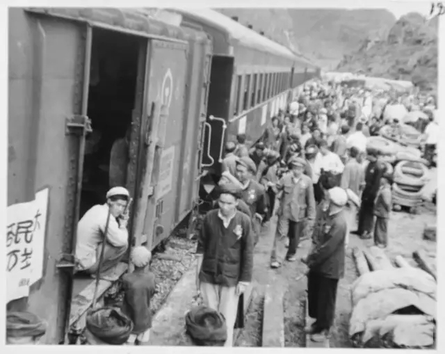 80多岁老人家眼睛看不清,80岁老人眼睛看东西雾蒙蒙